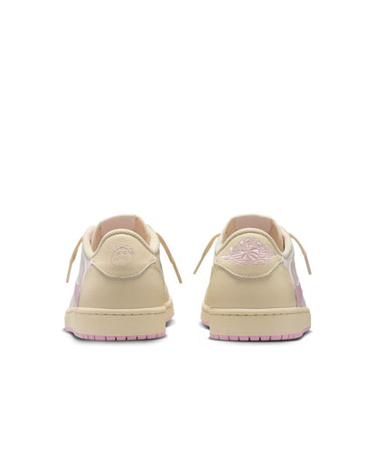 Air Jordan 1 Low OG x Travis Scott "Shy Pink"